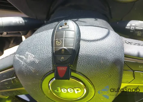 2015 Jeep Cherokee Latitude из США, поврежденный, VIN 1C4PJMCS8FW559172